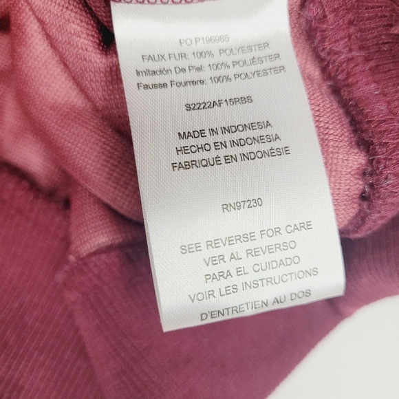 Almost Famous Womens Medium Colorblock Faux Fur Sweater Pink White Maroon Cozy - Picture 7 of 8